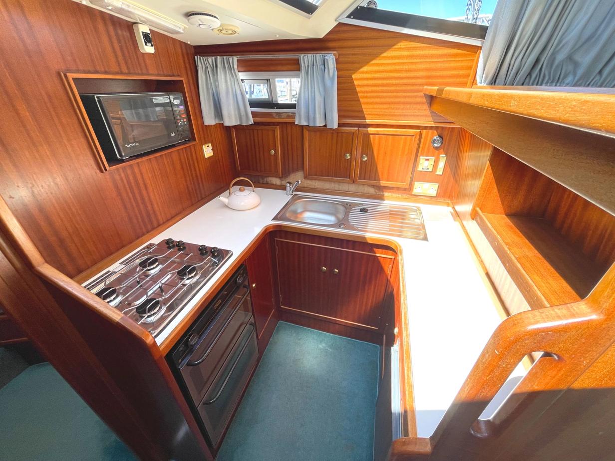 Broom 34 Ocean Boat For Sale Norfolk