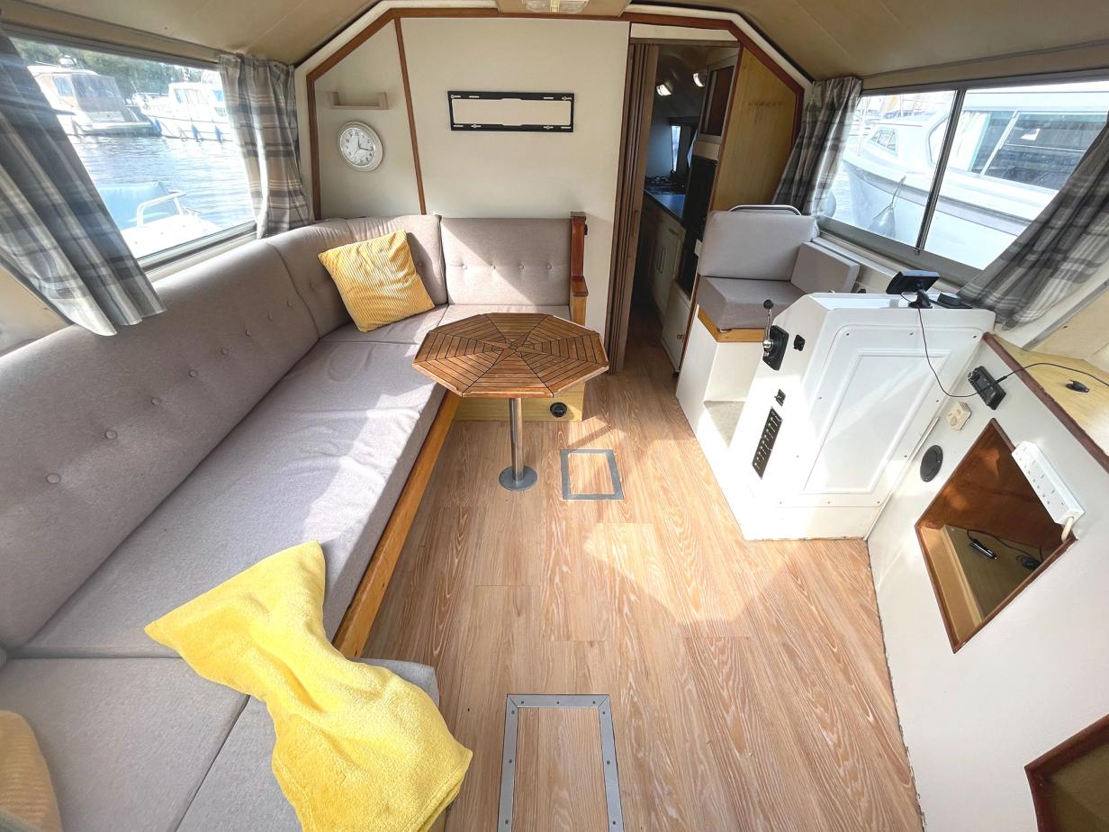 Alphacraft 34 Lowliner River Boat For Sale Norfolk 