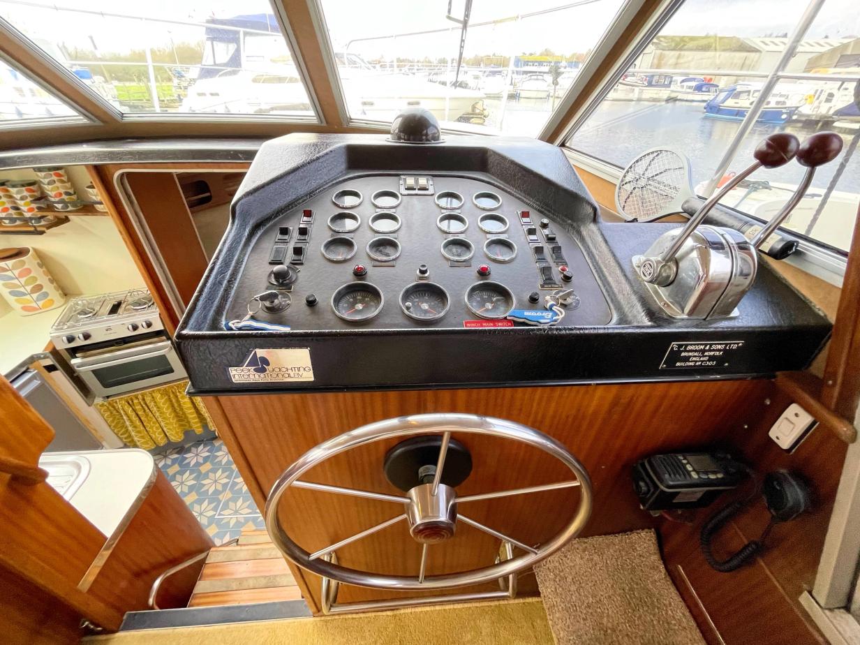 Broom Crown 37 Boat For Sale Norfolk