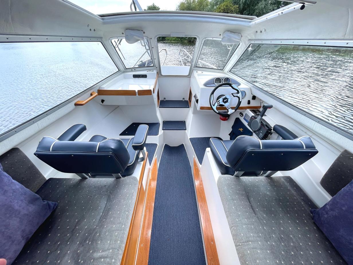 Yamarin 59C Cuddy Cabin Day Boat For Sale Norfolk