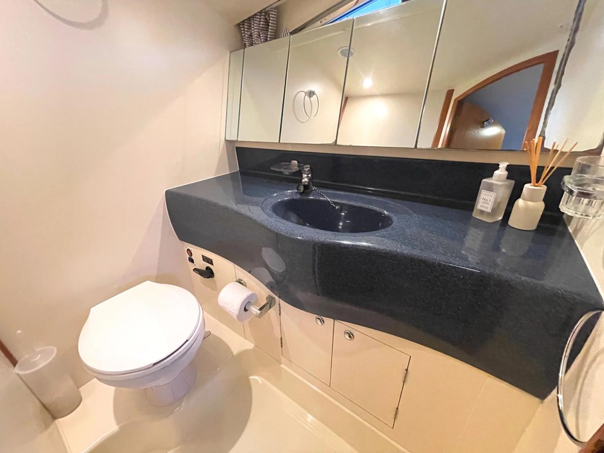 Broom 42 CL Boat For Sale Norfolk