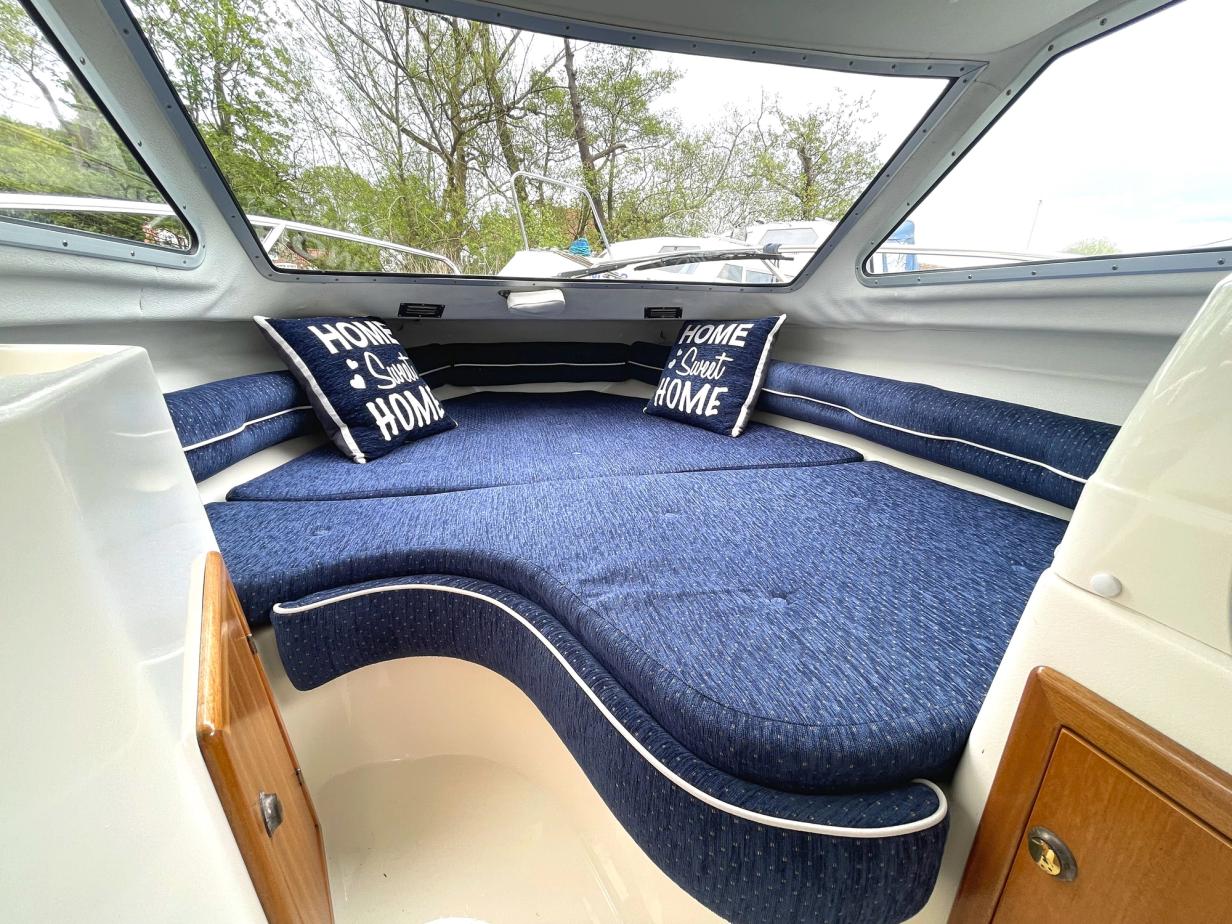 Bella 561 HT boat For Sale Norfolk