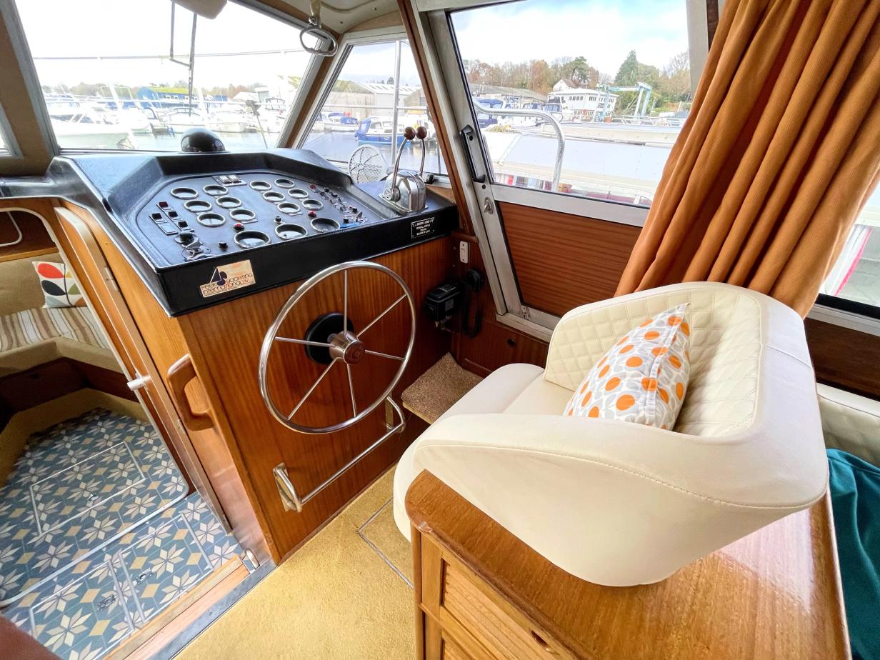 Broom Crown 37 Boat For Sale Norfolk