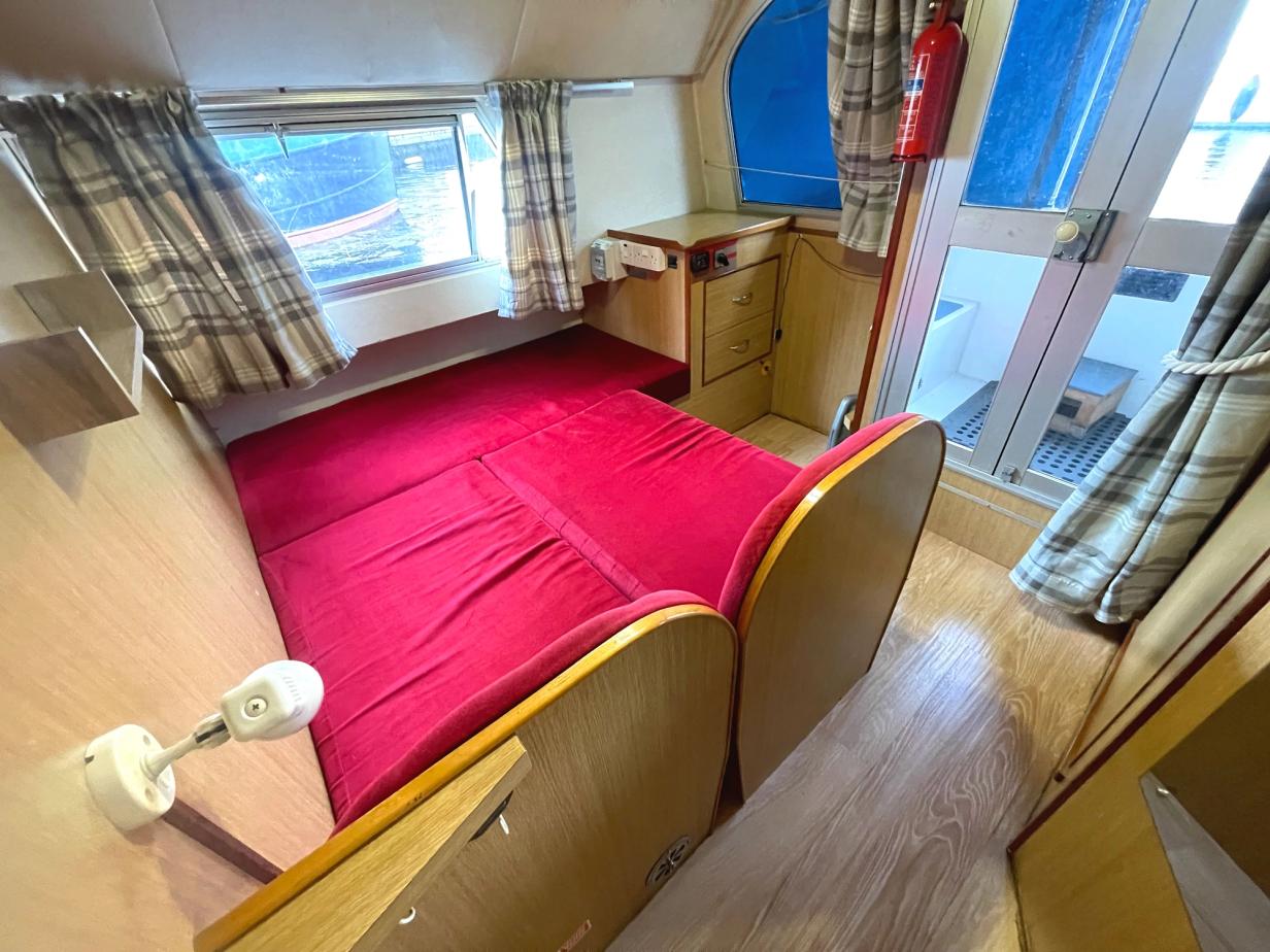 Alphacraft 34 Lowliner River Boat For Sale Norfolk 