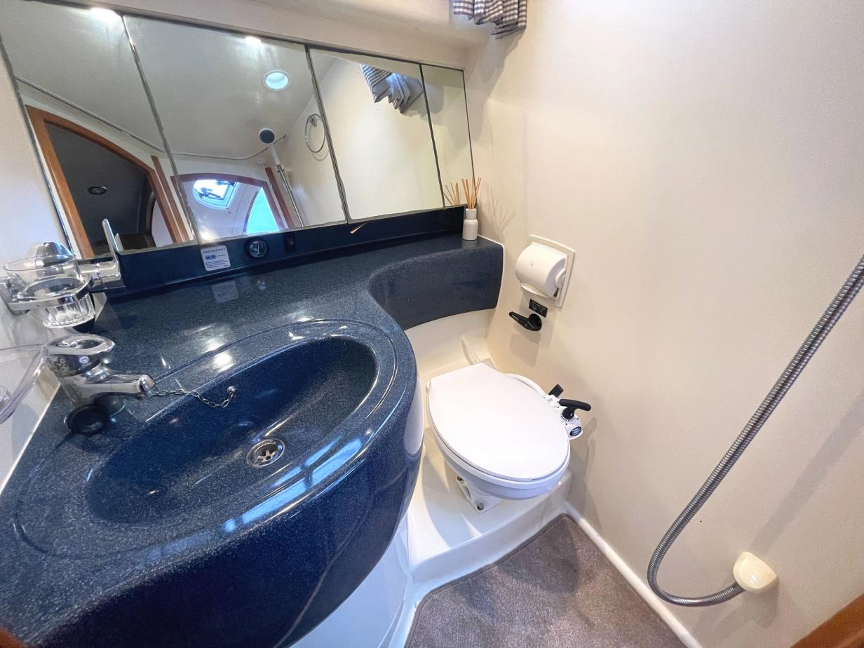 Broom 42 CL Boat For Sale Norfolk