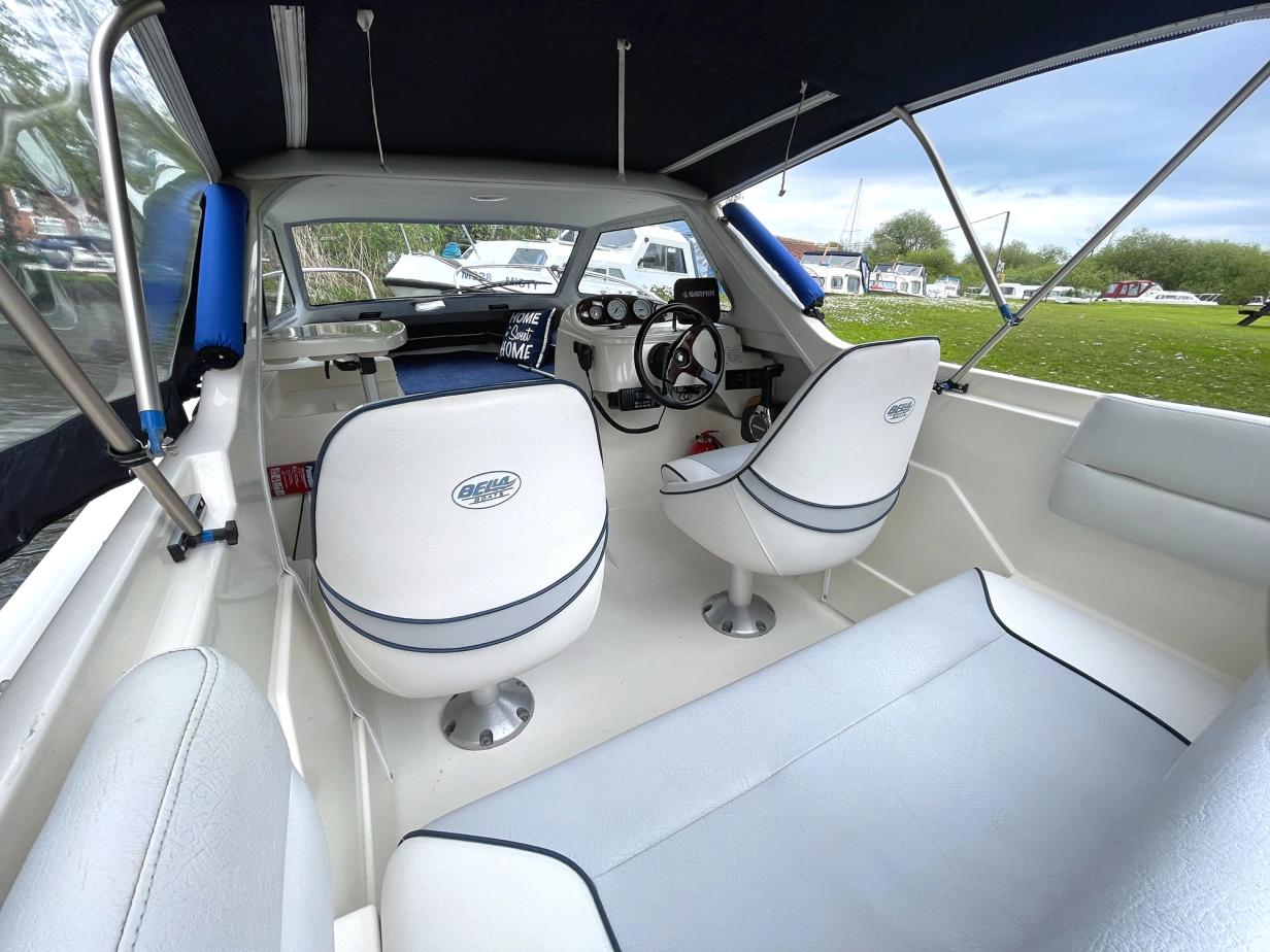 Bella 561 HT boat For Sale Norfolk