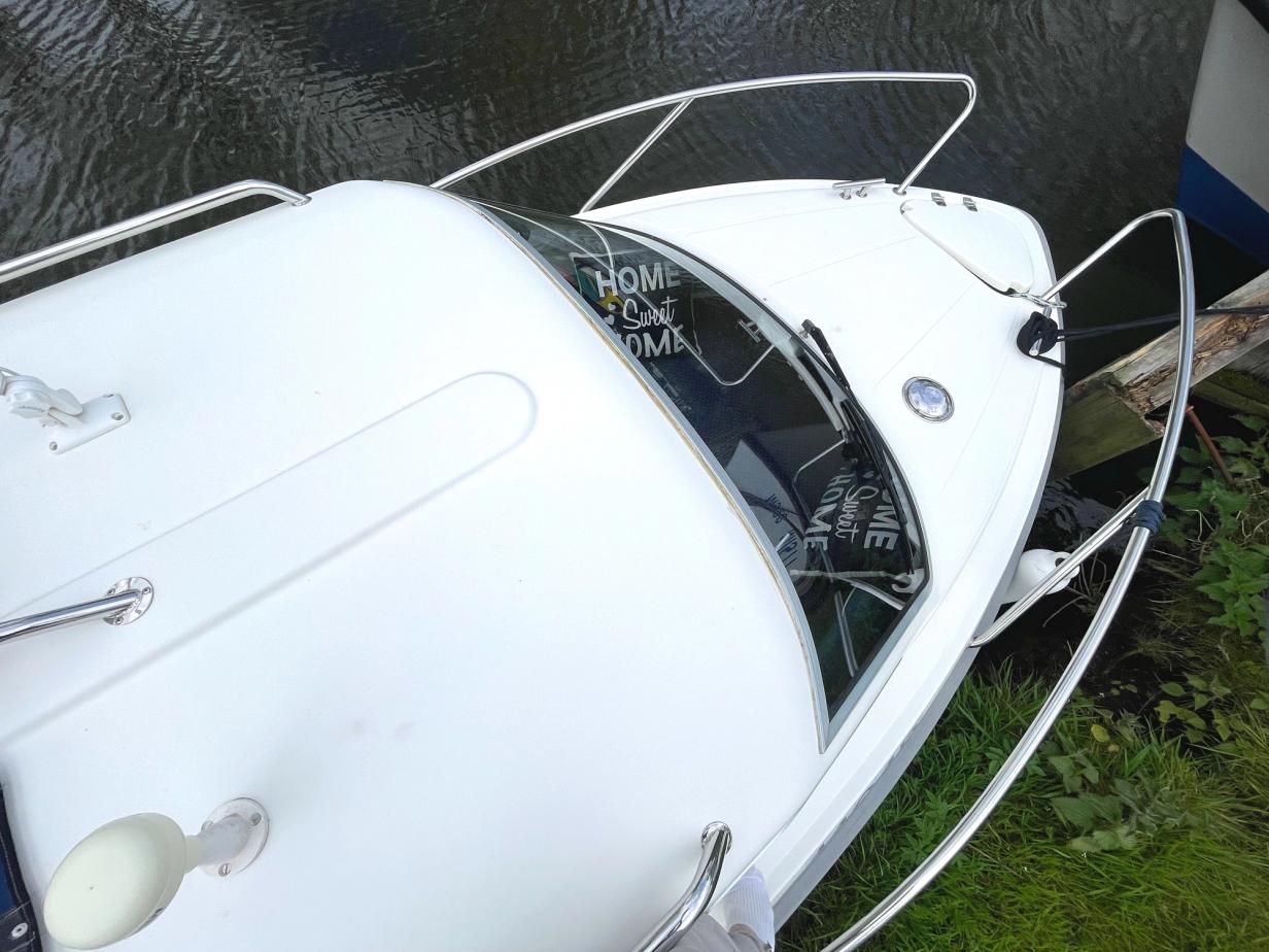 Bella 561 HT boat For Sale Norfolk