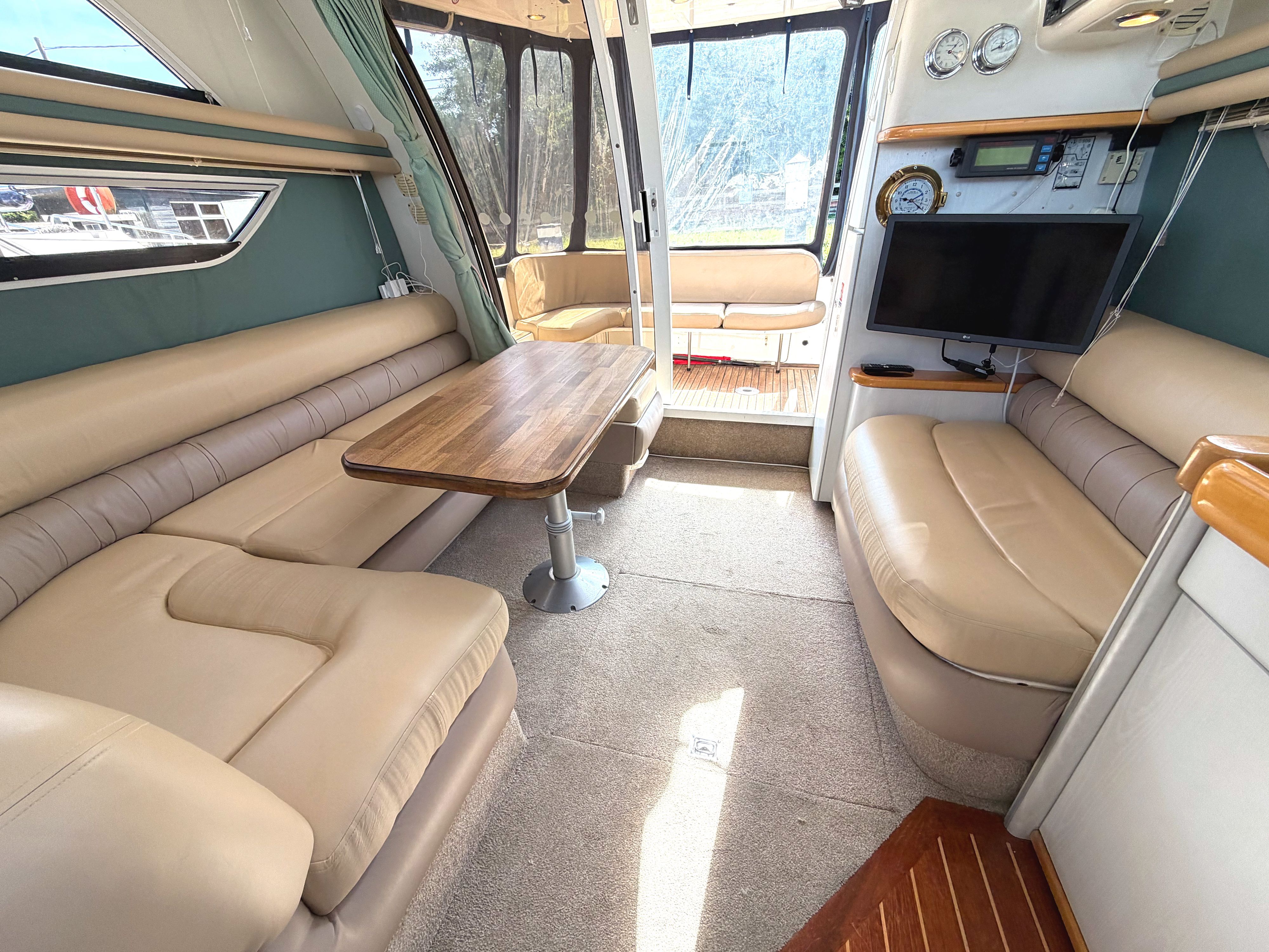 Sealine 330 Statesman For Sale Broom Boat Sales Saloon Aft View