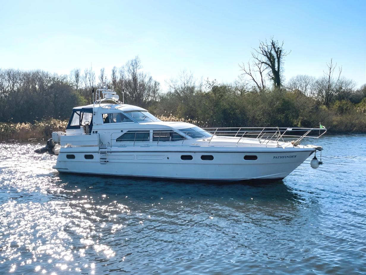 Broom 44 Hard Top Flybridge Boat For Sale Norfolk