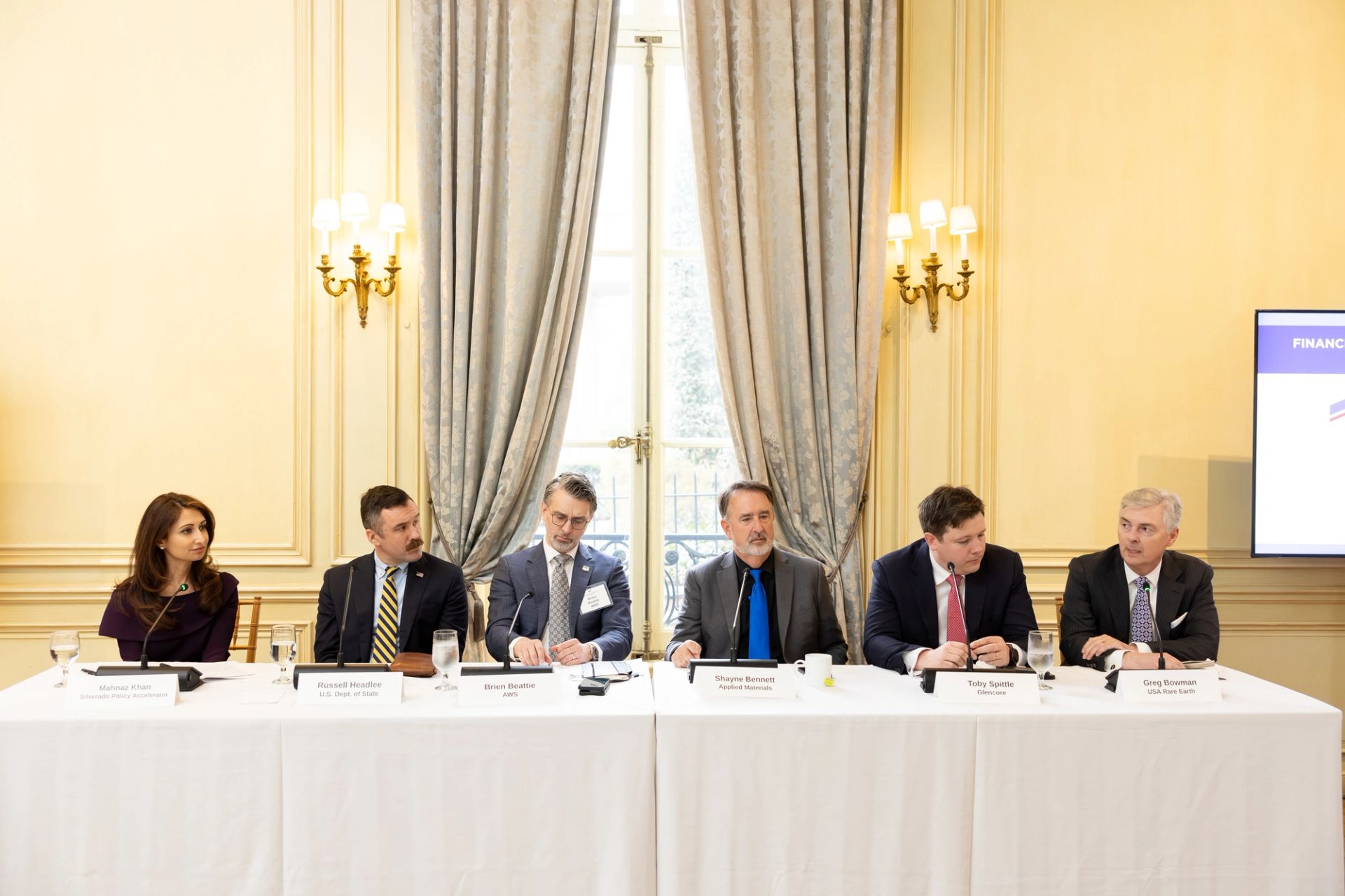 Silverado's Mahnaz Khan moderating Panel: Artificial Intelligence as a Strategic Driver for Critical Minerals