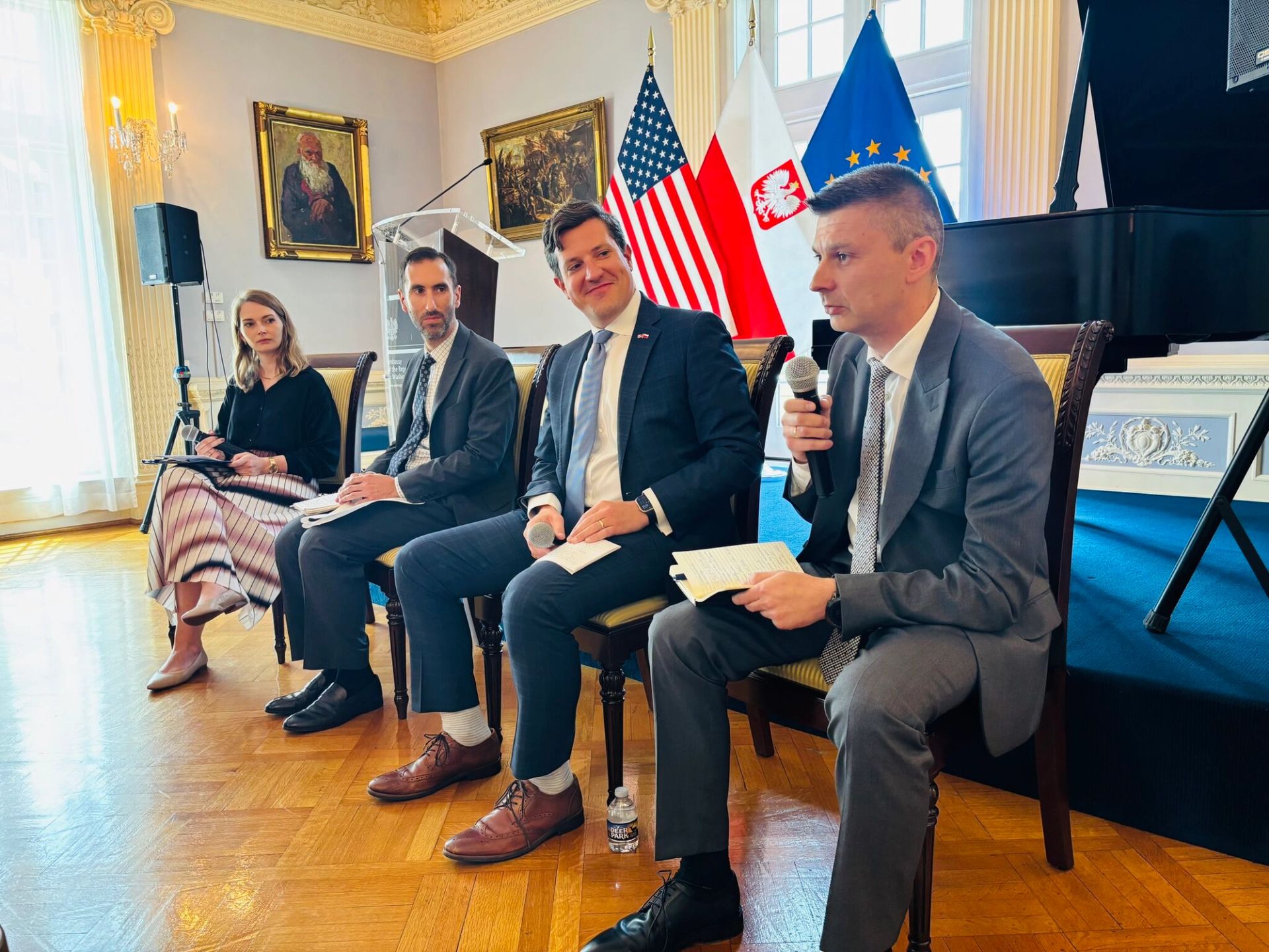 Amanda Dziubińska panel discussion