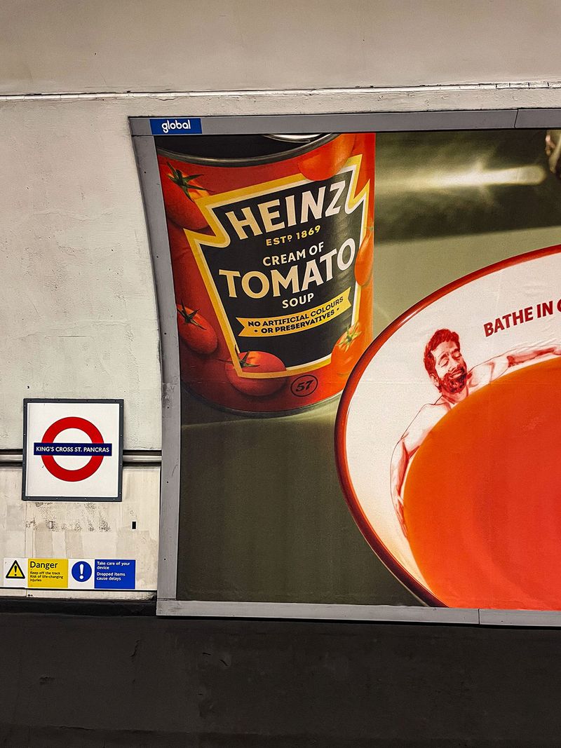 Illustration showcasing this artists portfolio