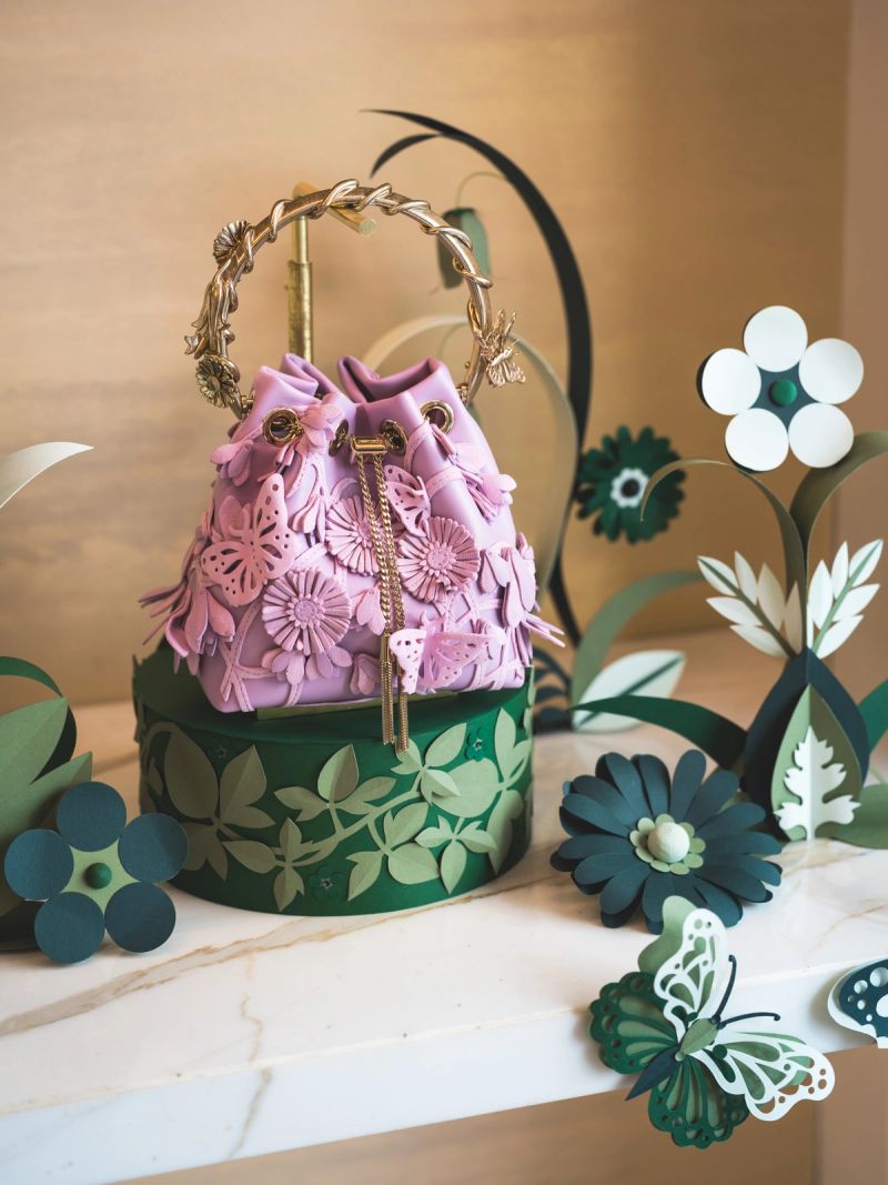 Illustration showcasing this artists portfolio