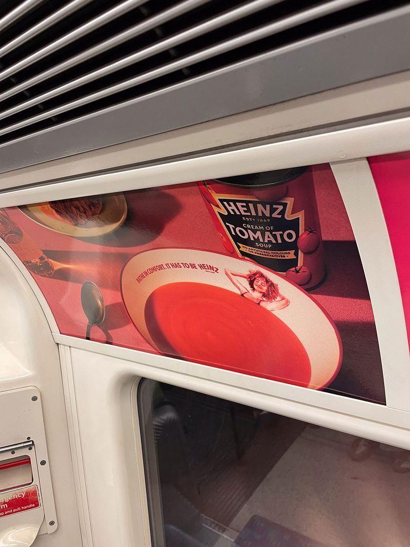 Illustration showcasing this artists portfolio