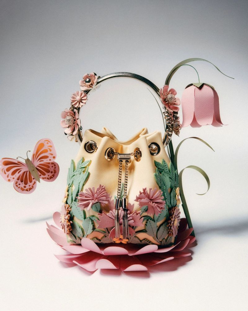 Illustration showcasing this artists portfolio