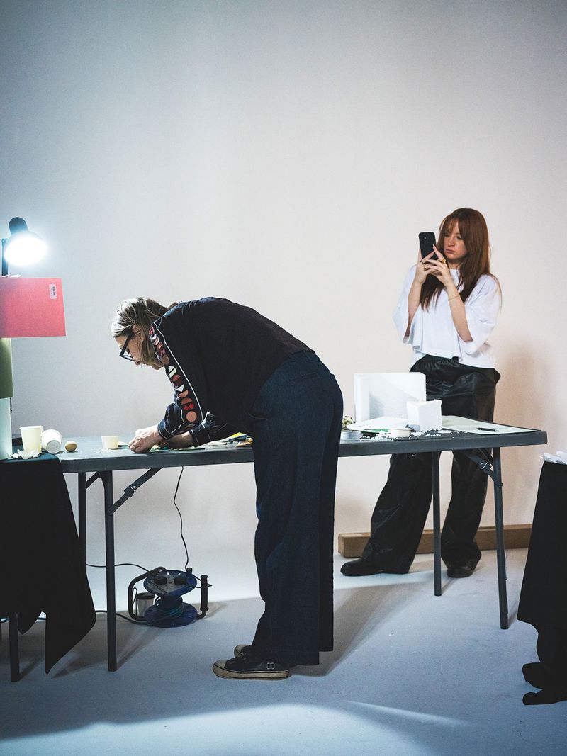 Illustration showcasing this artists portfolio