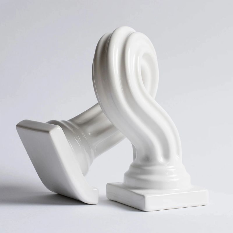 Illustration showcasing this artists portfolio