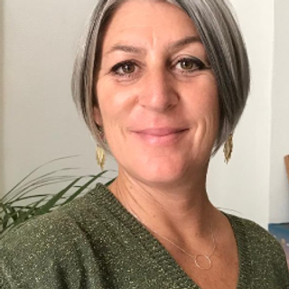 Portrait de Séverine Ferrand