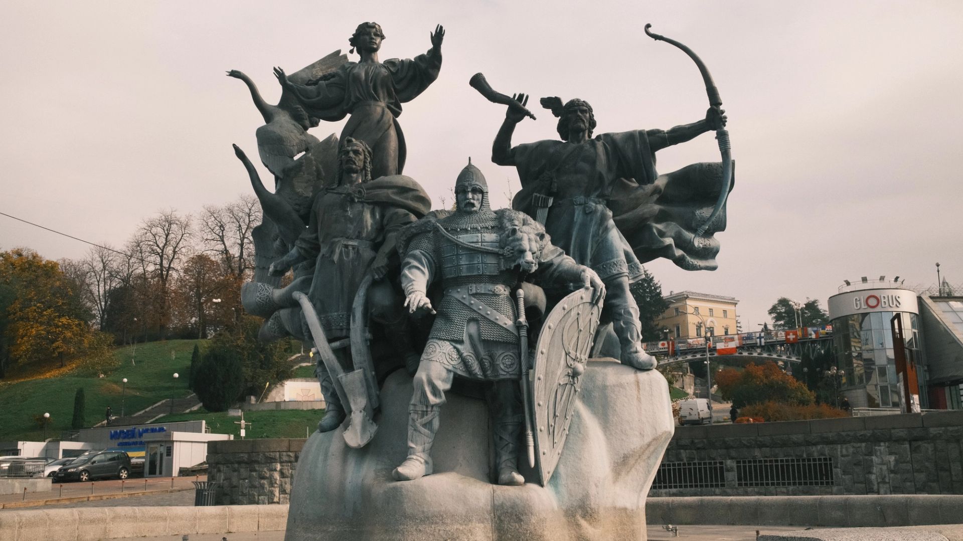 Monuments of Ukraine - Image 8
