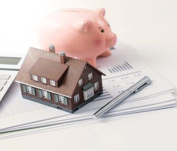 Illustration of refinancing home mortgage.