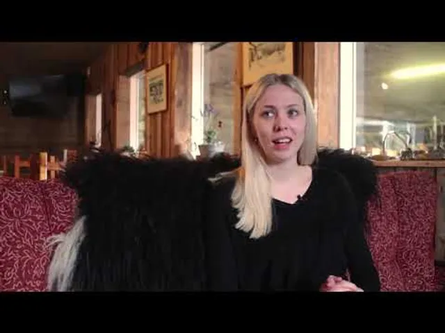 An interview scene from the Efstidalur documentary.