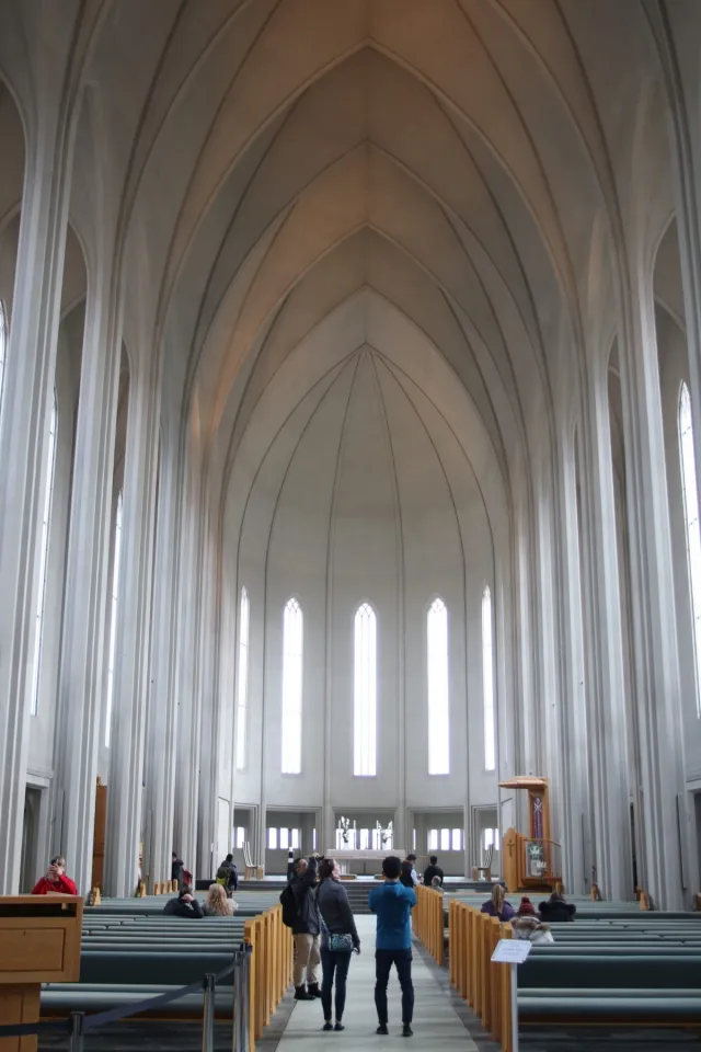 Nave of Hallgrimskirkja