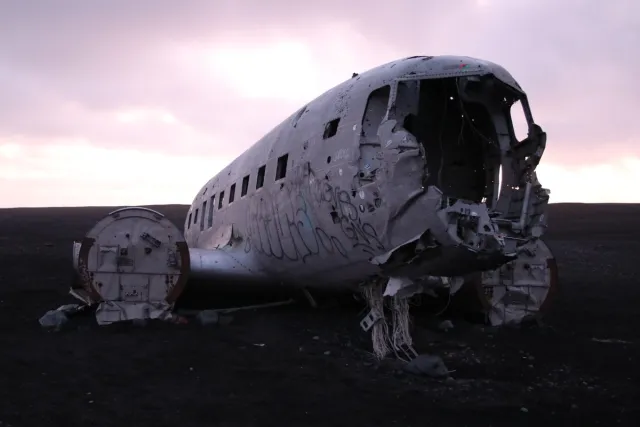 DC-3 Plane