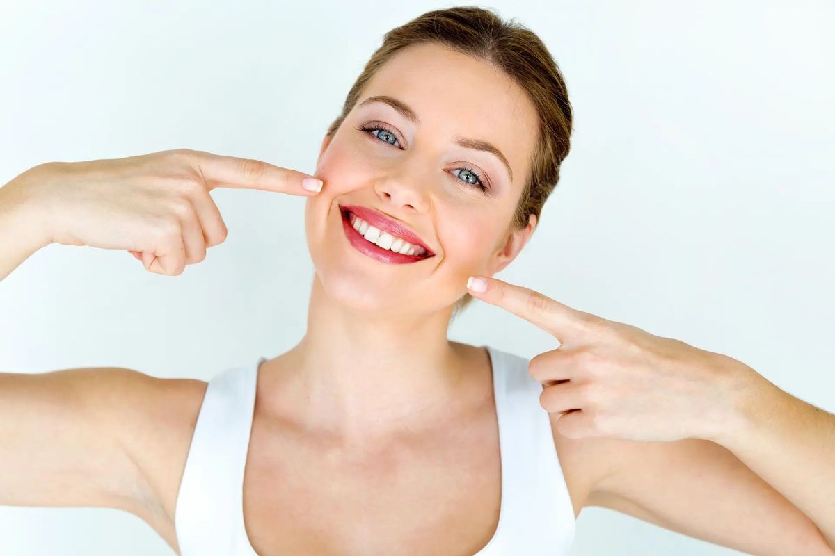 girl with perfect white smile