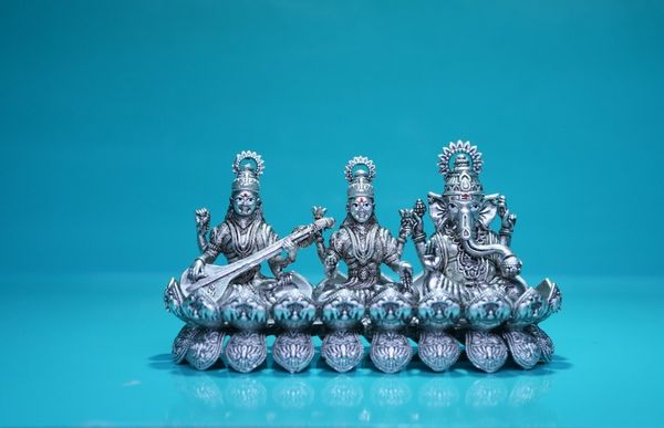 3 deities 1