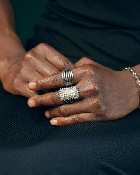 hands