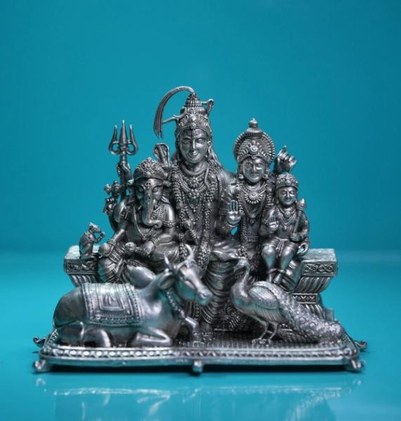 Divine Sri Shiva, Parvathi, Ganesha & Kumara Swamy Silver Idol