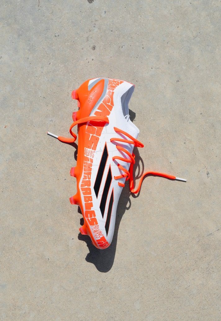 SoccerBible sole/outsole view with Carbon Fiber Speedframe plate