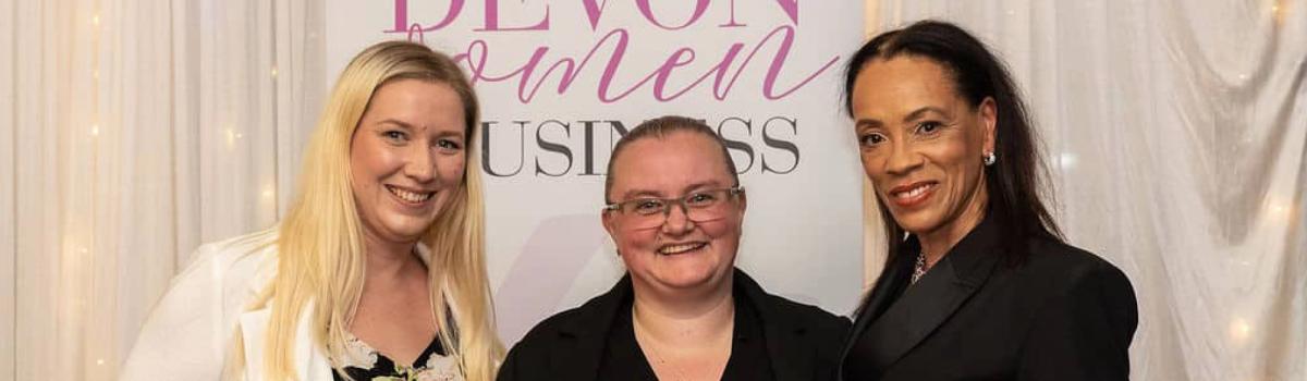 Adopstar’s Managing Director Theresa Benson bags award