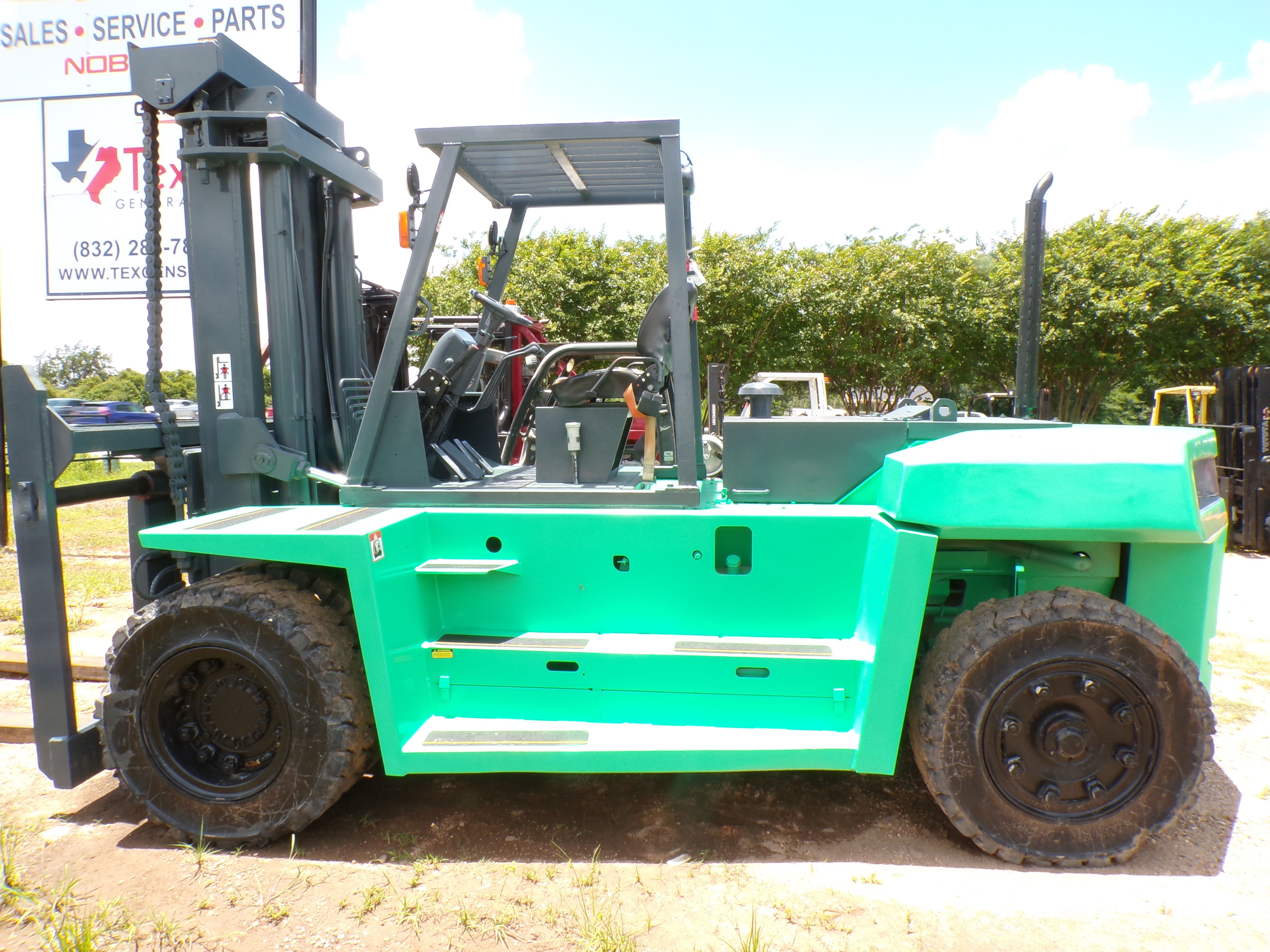 2000 Mitsubishi FD150A