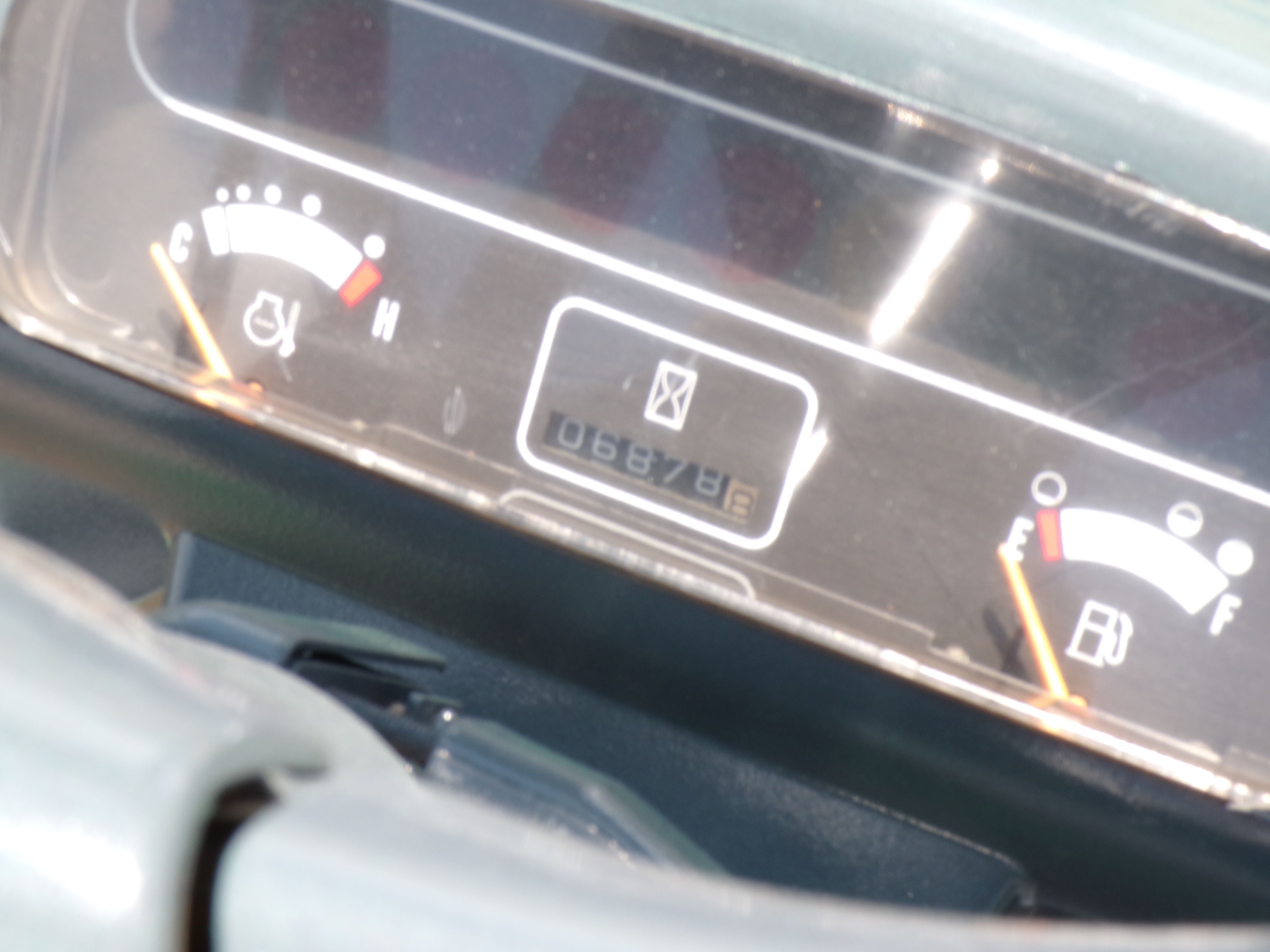 2000 Mitsubishi FD150A