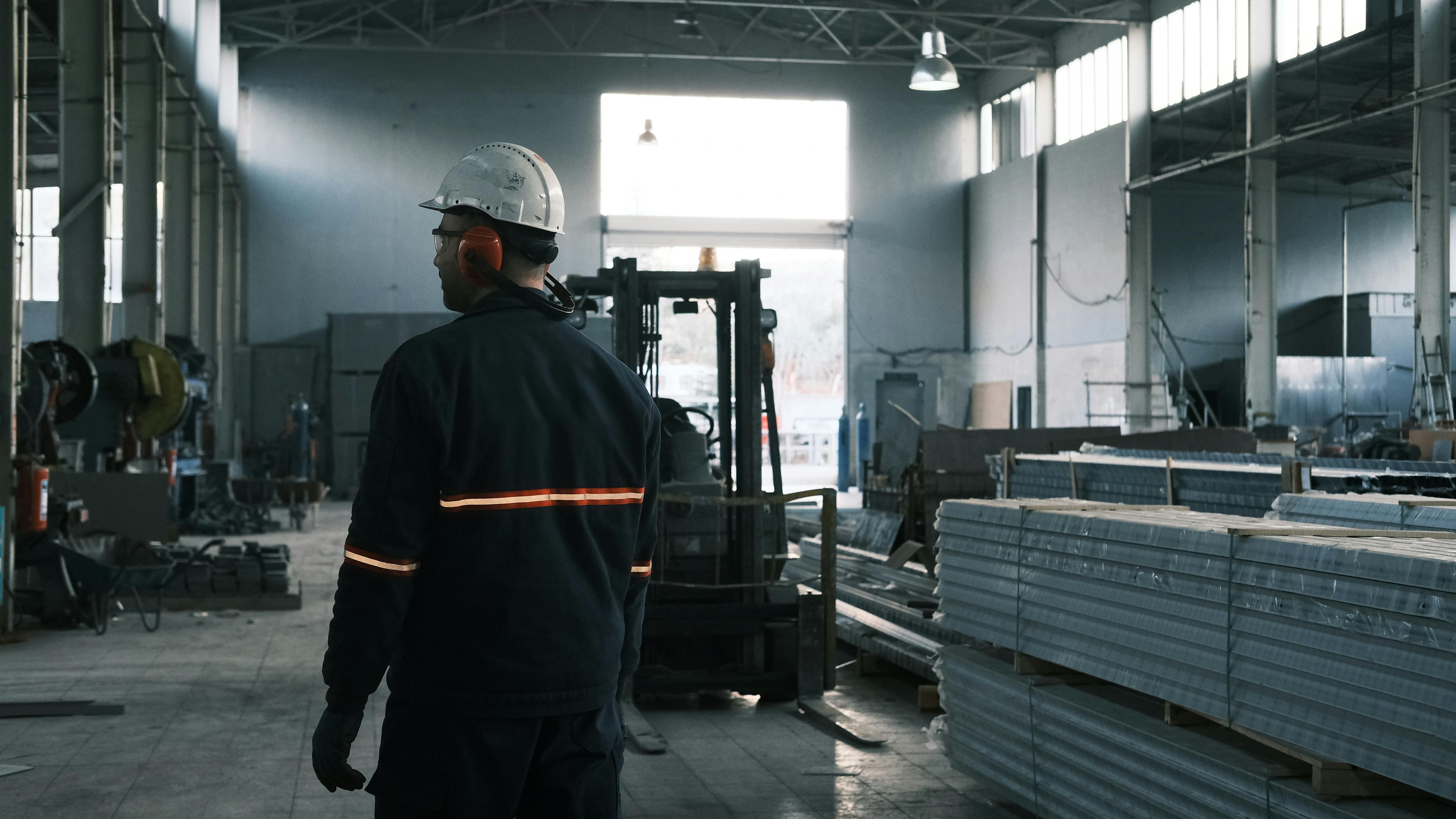 Find the Right New Forklift—Start with a Free Equipment Consultation