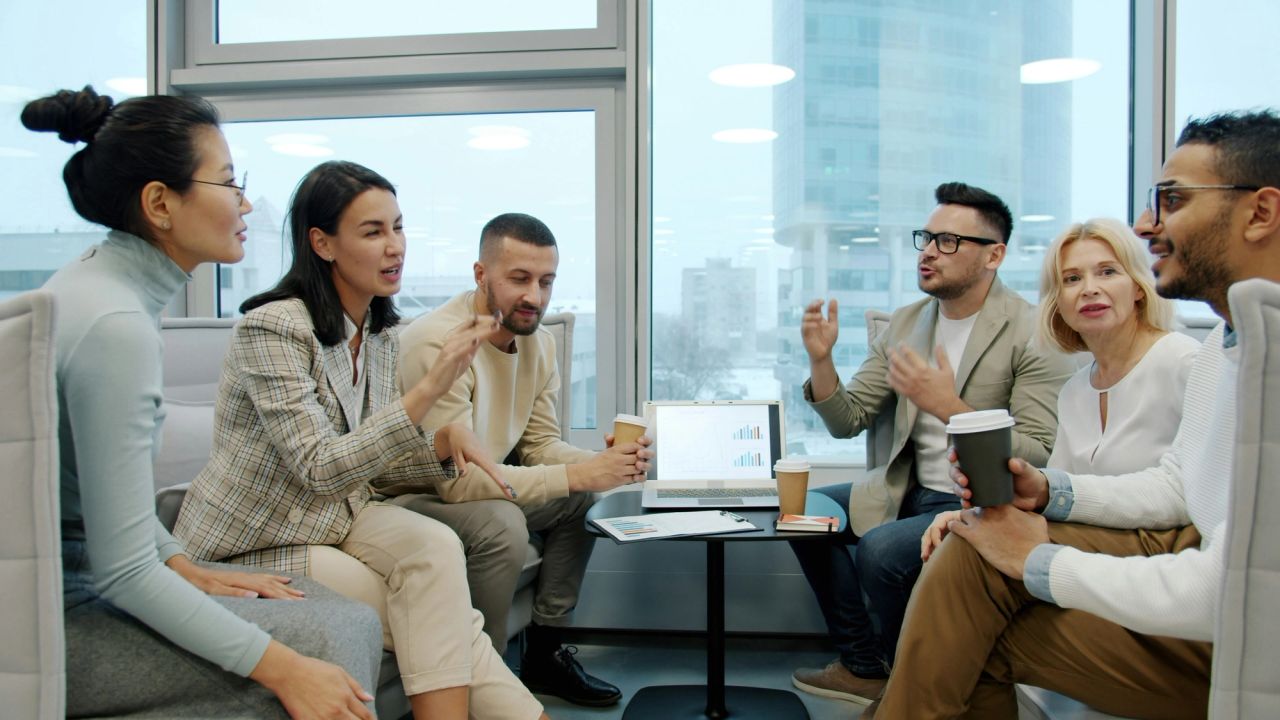 Navigating the Future of HR: From Support to Enterprise People Strategist