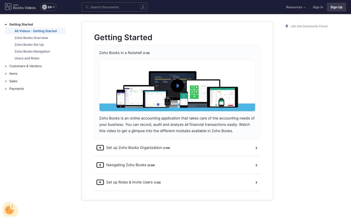 Zoho Books: product page screenshot