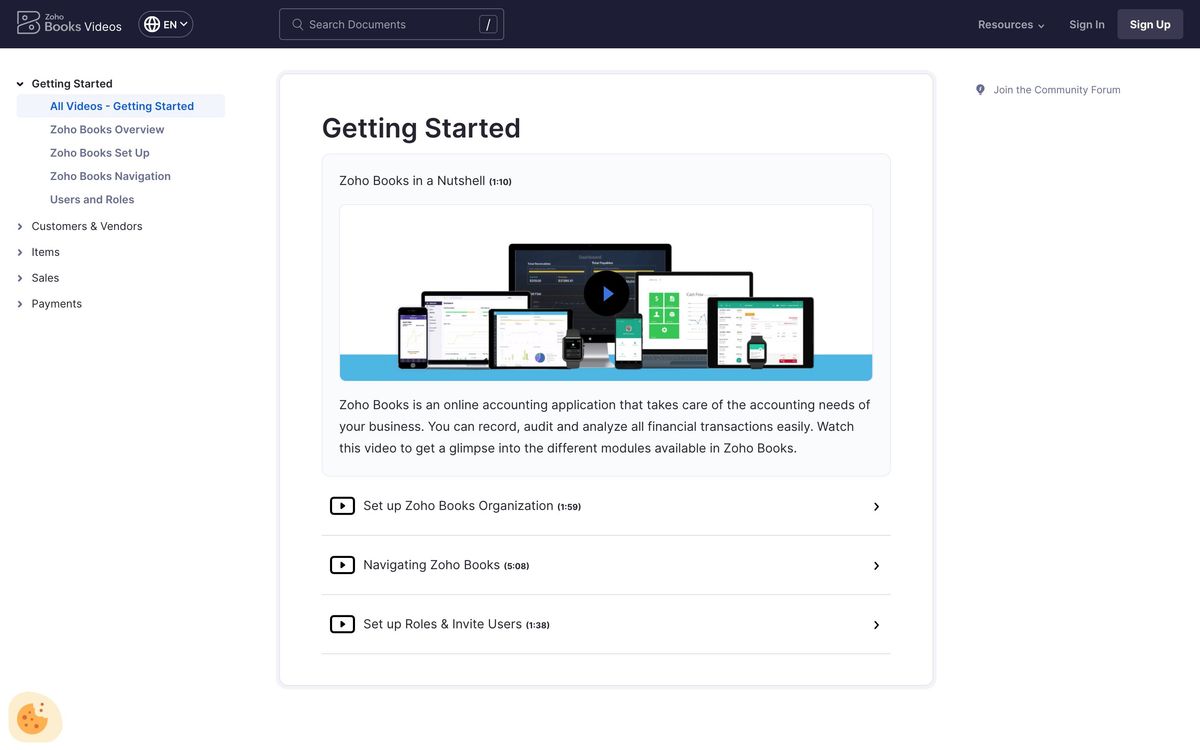 Zoho Books: product page screenshot