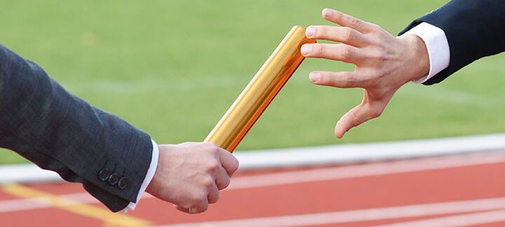 Unternehmensnachfolge – Das Zepter weitergeben und zurücklehnen