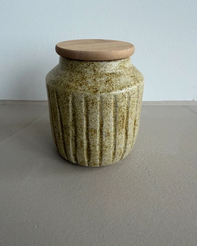 Büchse sandra gelb mit Bambusdeckel