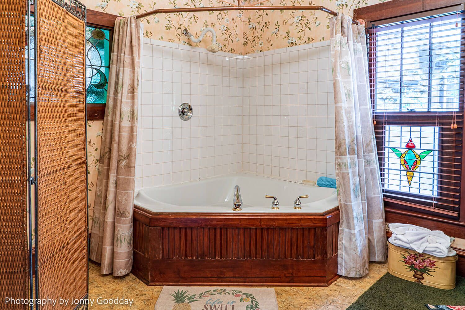 Dickinson Suite