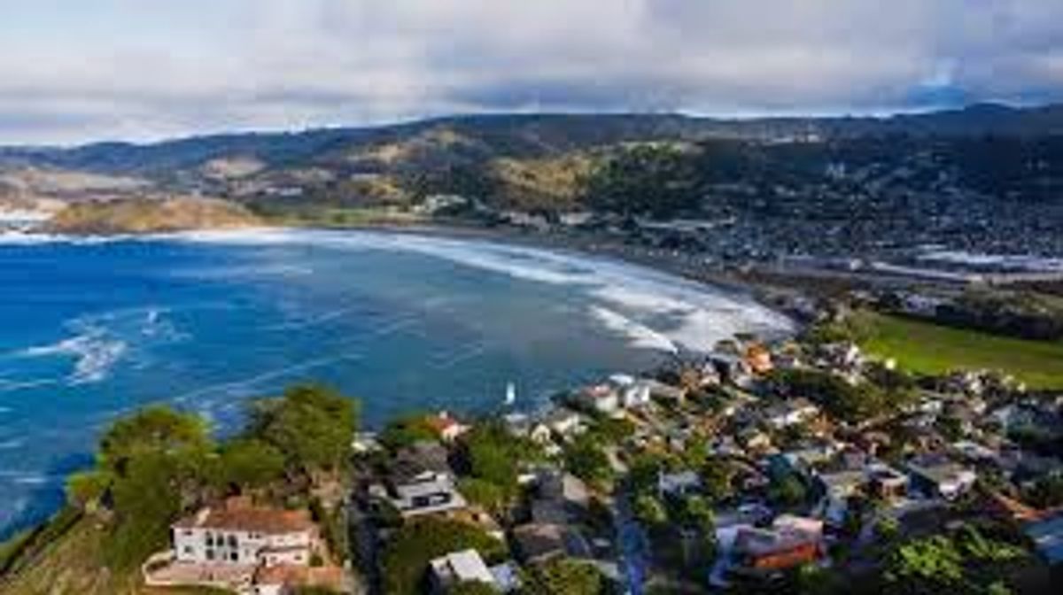 Pacifica Housing Market 2026: $1.4M Median Up 3.7%, 12-Day Sales, and the Coastal ZIP Where Inventory Stays Tight