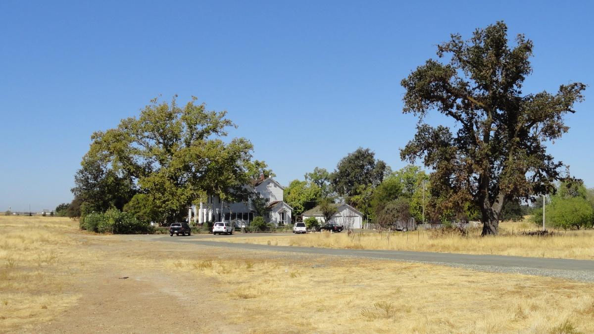 Flat-Fee Real Estate Broker in Roseville, CA (2026): Sell Your $640K Tract Home for $4,399, Not a $38,400 Commission