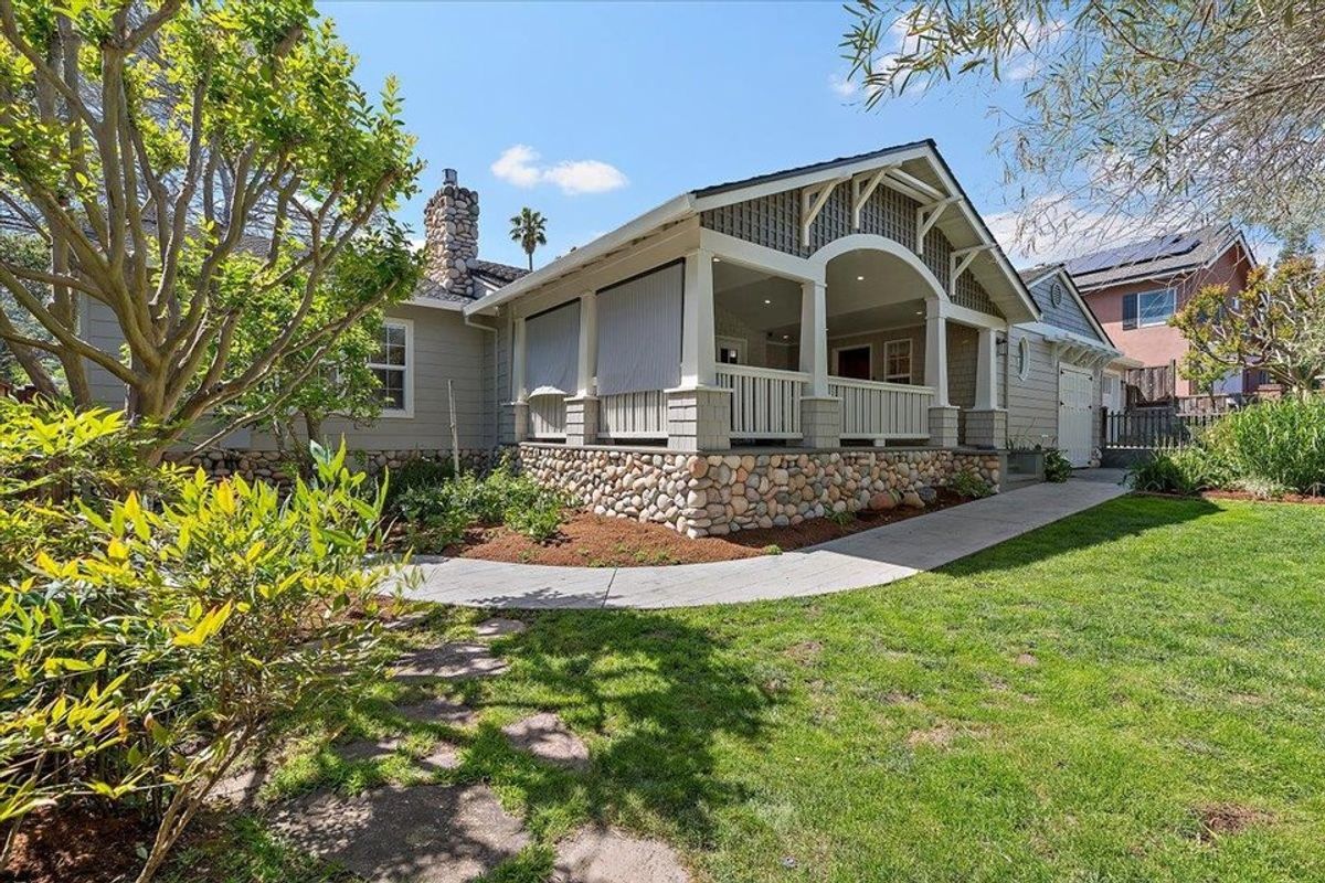 Best Real Estate Agents in Redwood City (2026) — $1.8M Median, 13-Day Sales, $86K in Commissions on the Line