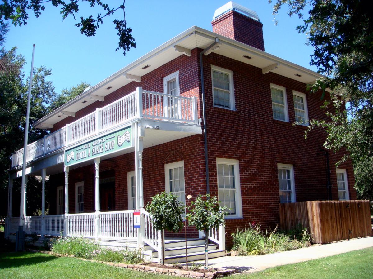 List Your House on the MLS in Elk Grove, CA (2026): $4,399 Flat Fee, Full MetroList Exposure, $680K Median