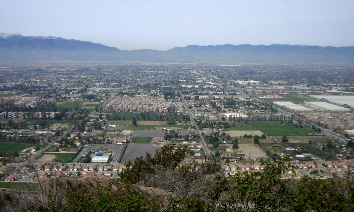Sell Your House Without a Realtor in Fontana, CA (2026): 3 Real Options and the $38,997 Commission Question