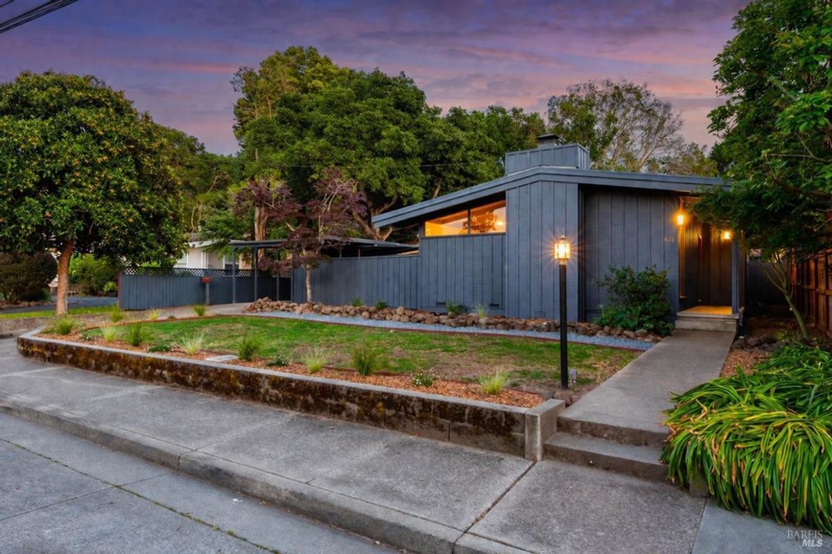 Best Real Estate Agents in Petaluma (2026) — $830K Homes, 5 Offers Per Listing, and the $49,800 Commission Question Most North Bay Sellers Skip