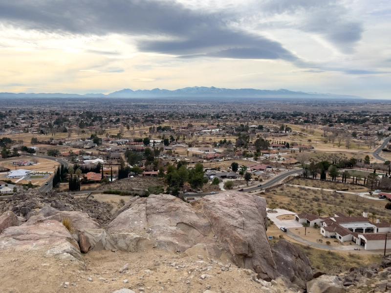Flat-Fee Real Estate Broker in Apple Valley, CA (2026): Sell a $435K Home for $4,399, Not $26,100 Commission