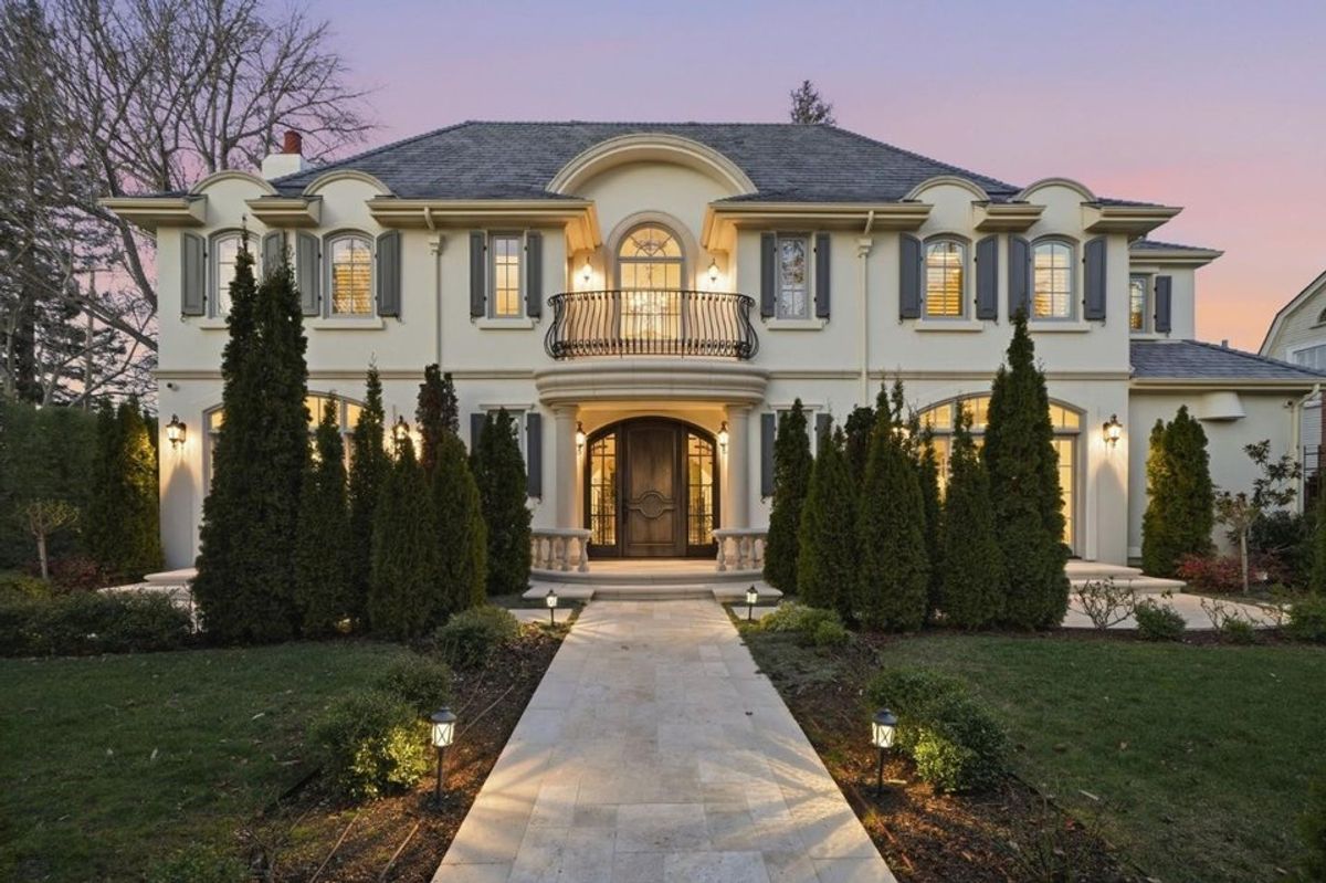 Best Real Estate Agents in Palo Alto (2026) — $2.85M Median, Sellers Saving $66K With Flat Fee